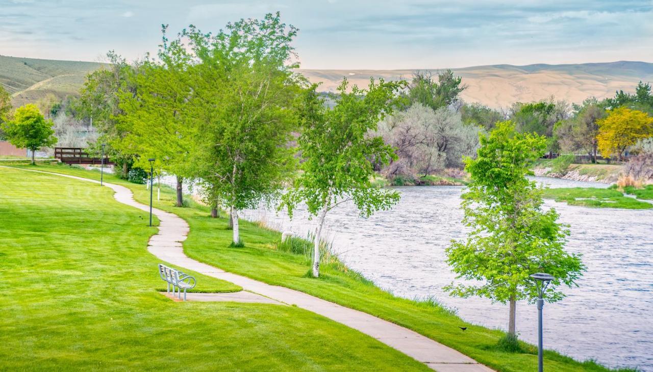 Let'S Go ! Fisherman, Families, Pools One Minute From Your Door, Comfort, Location Perfect, Amenity-Rich, Pup Friendly, Discover An Exceptional Wyoming Stay, Thermopolis River Walk Home At Hot Springs State Park, 'Where Families And Fisherman Stay' Eksteriør bilde